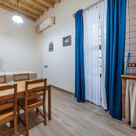 Alohamundi Conde De Barajas Apartment Севиля Екстериор снимка